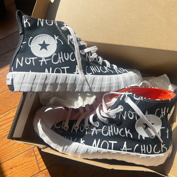 Converse - Unisex High Top Shoes (Size Men 8.5) - Picture 2 of 7